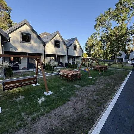 Szare Hébergement de vacances Mrzeżyno